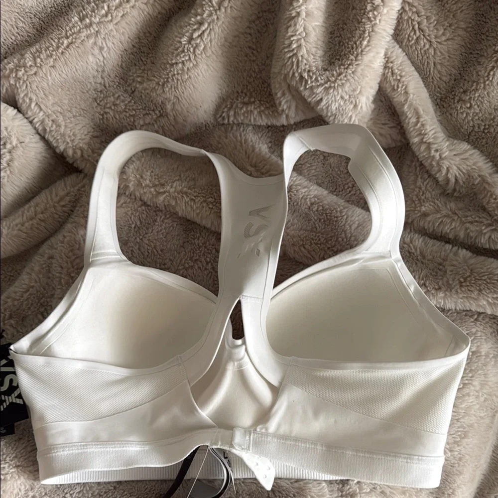 VSX White Sports Bra Seamless Comfort - Picture 2 of 3